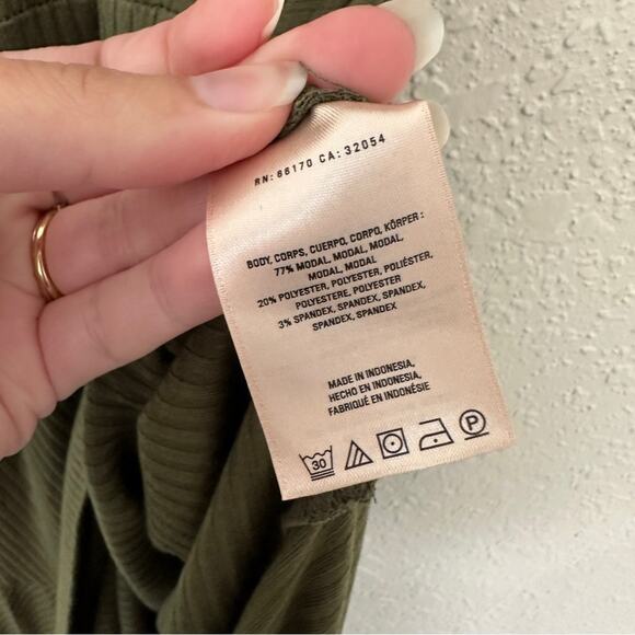Anthropologie Kingsolver Ribbed Army Green Midi Dress XS - Picture 5 of 6